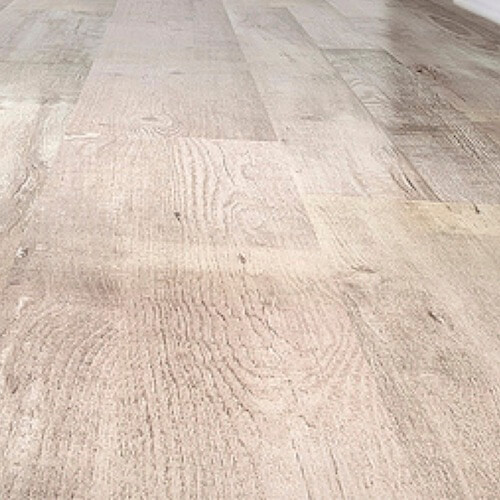 VINYL  FLOORING